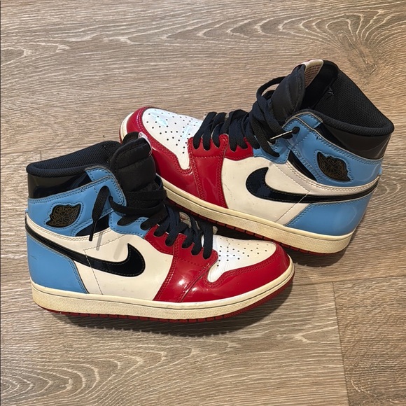 Jordan 1 - High-Top Sneakers (Men’s) - Picture 1 of 7